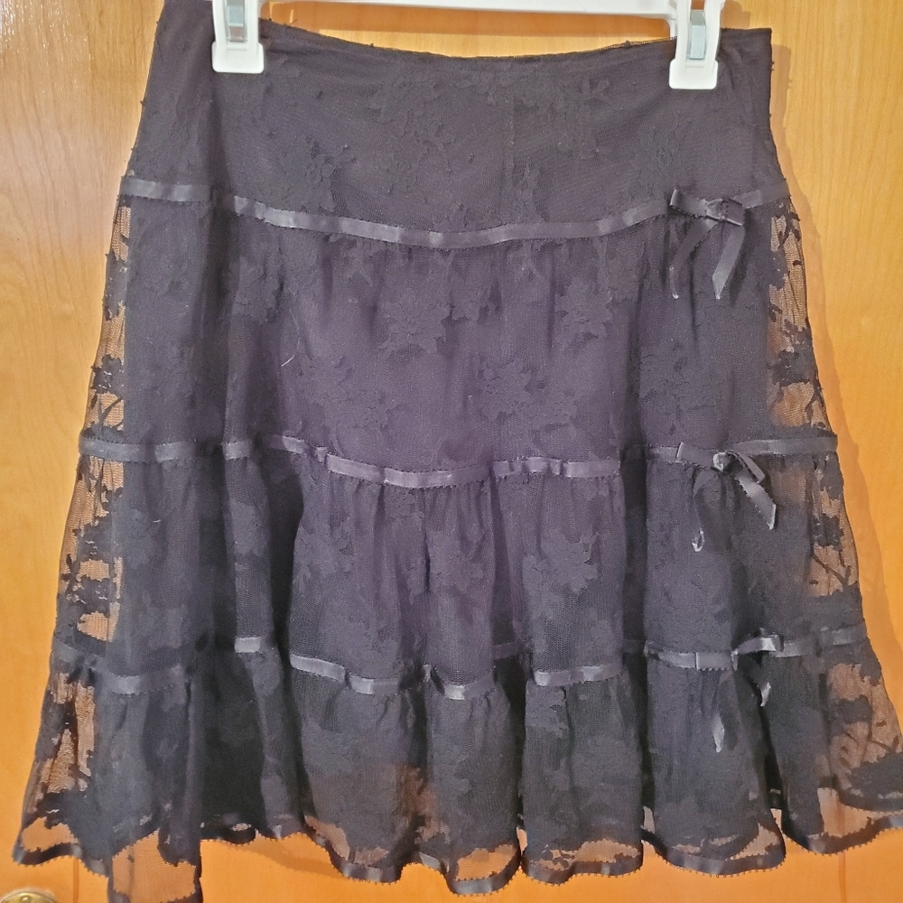 Sz 4 Black Lace Betsey Johnson Skirt